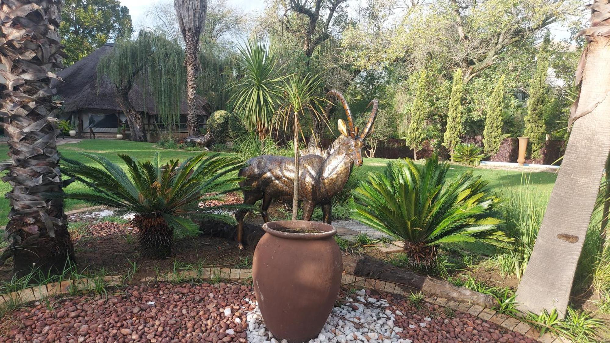 Lalamanzi River Lodge Vanderbijlpark Exterior photo